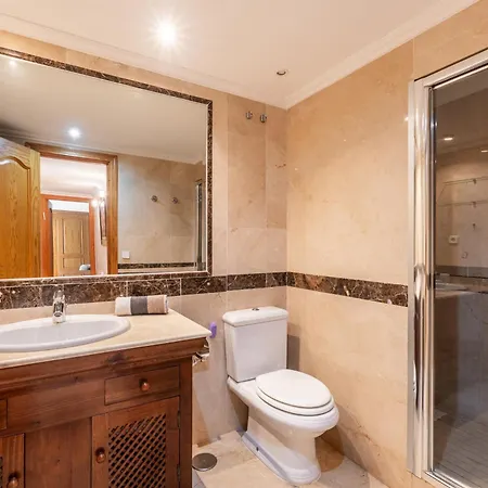 Appartement On The Promenade Marbella